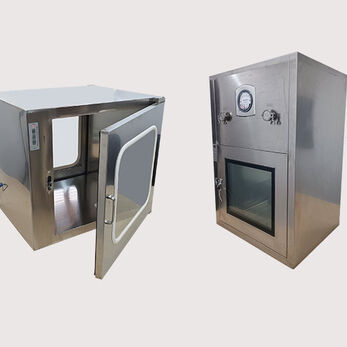 So sánh pass box nội địa và nhập khẩu