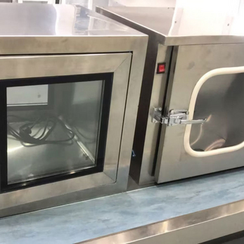 Pass Box tải nặng cần thiết kế đáy và khung đỡ thế nào?
