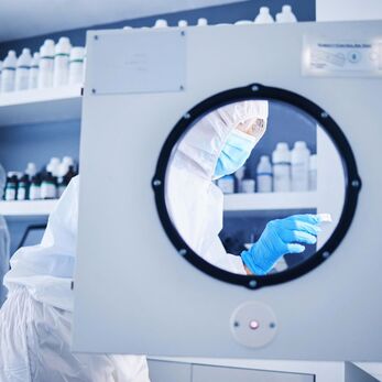 Pass Box thông minh trong kỷ nguyên Smart Cleanroom: 5 xu hướng thiết kế doanh nghiệp nên quan tâm đến năm 2030