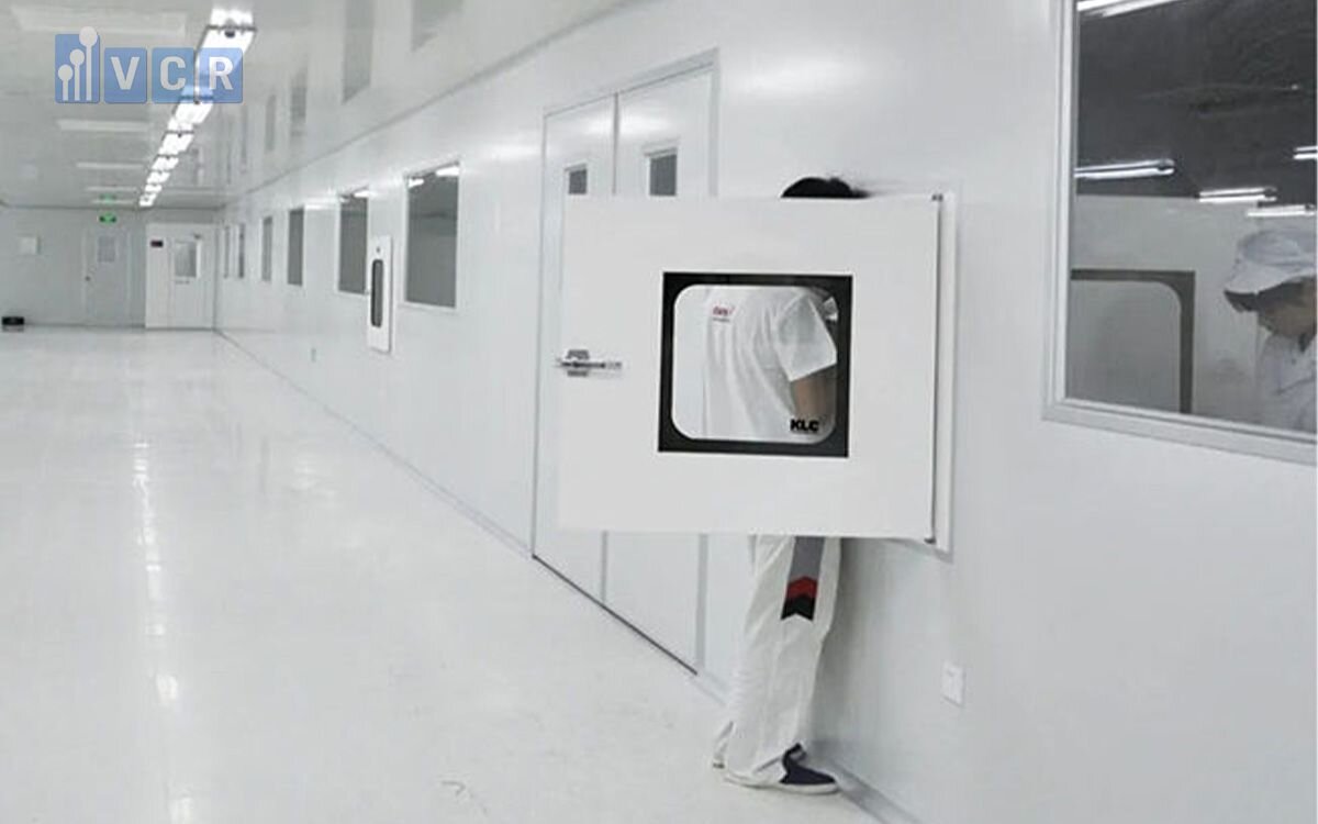 pass box trong phòng sạch