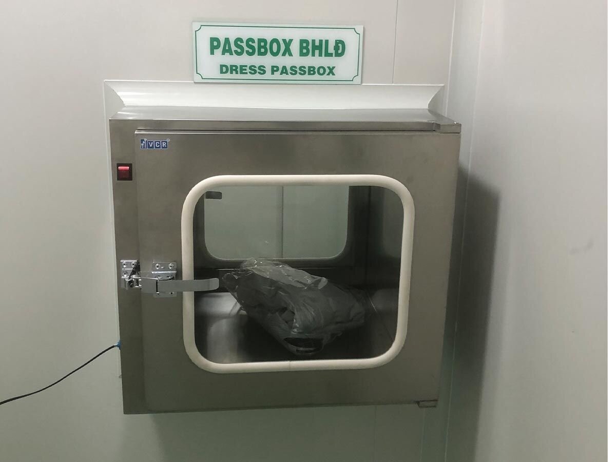 Transfering Items Into Pass Box In Cleanroom Process